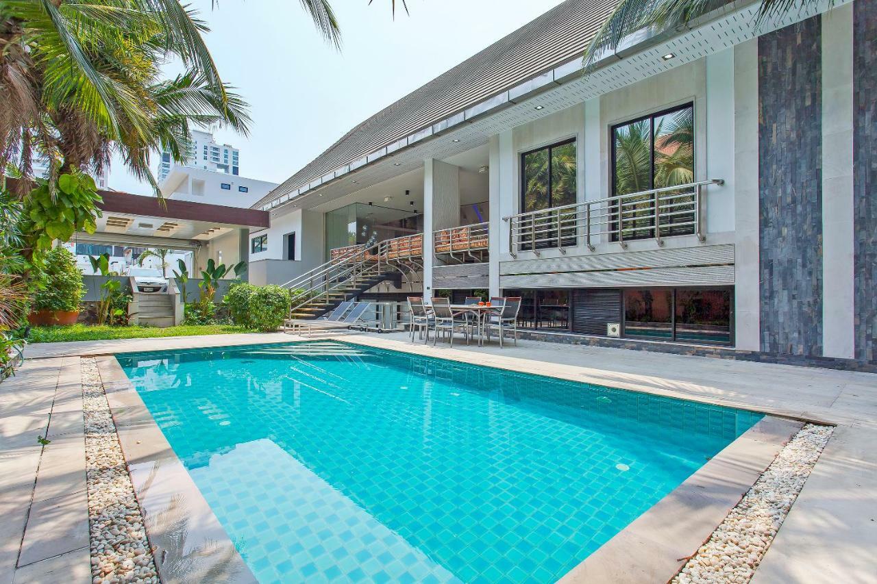 Royale Grand Villa Патая Екстериор снимка