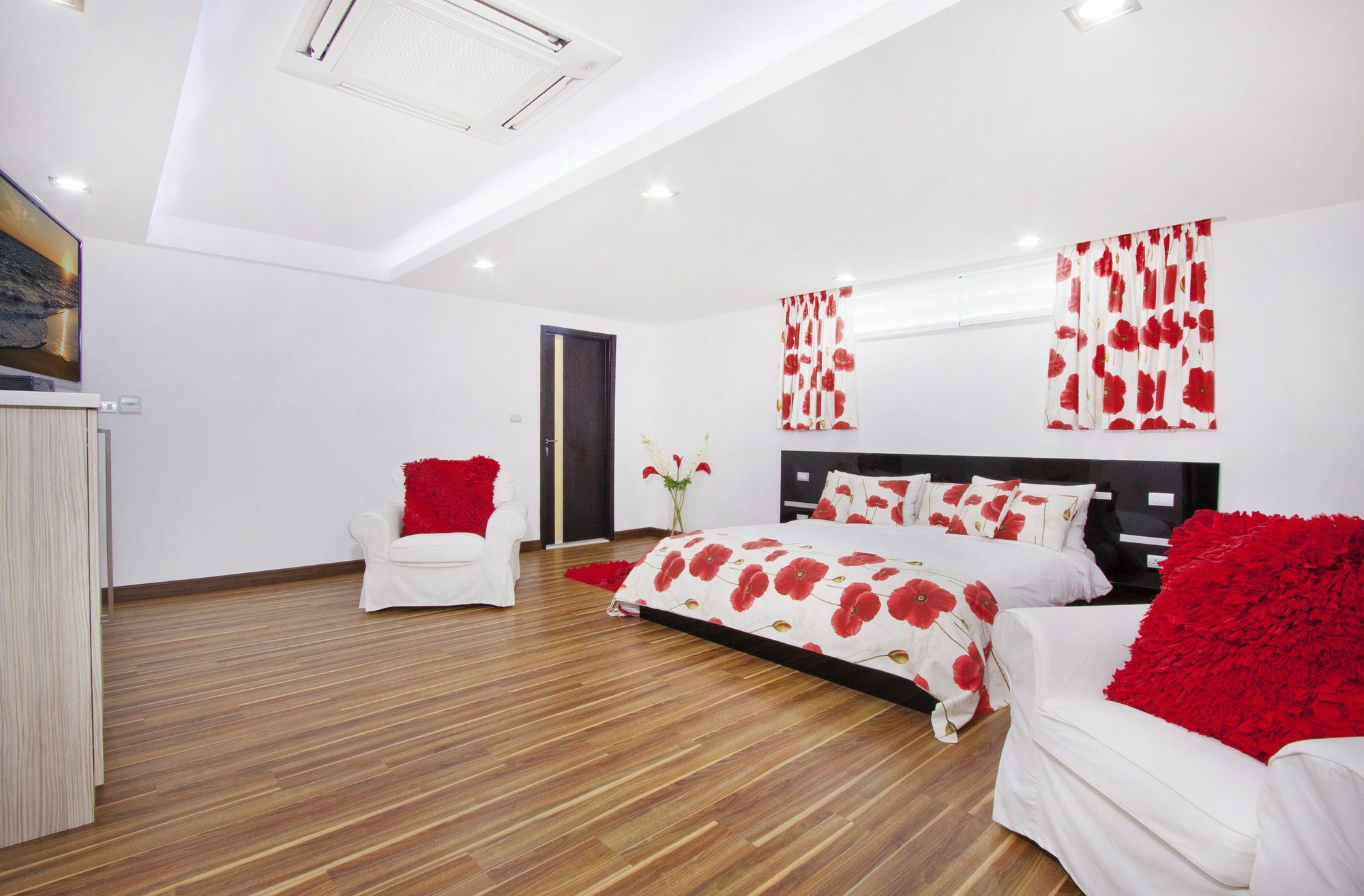 Royale Grand Villa Патая Екстериор снимка